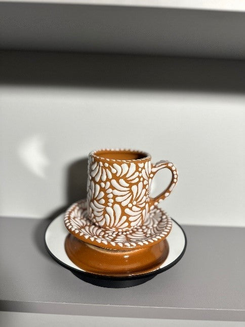 Taza Cilindro Talavera (Brown/White) + Plate