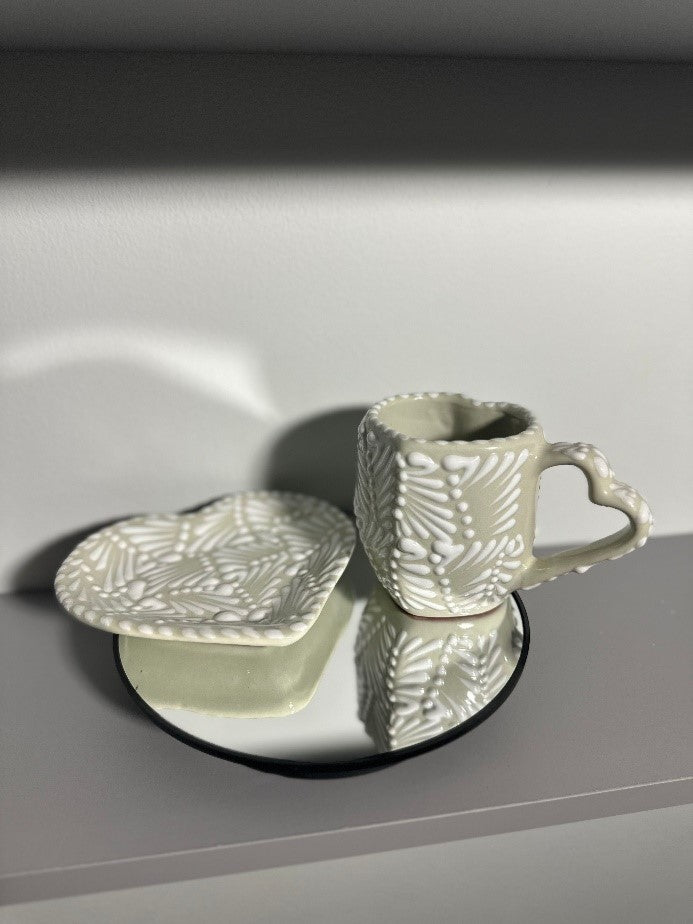 Heart Shaped Talavera Mug + Plate (Cream/White)