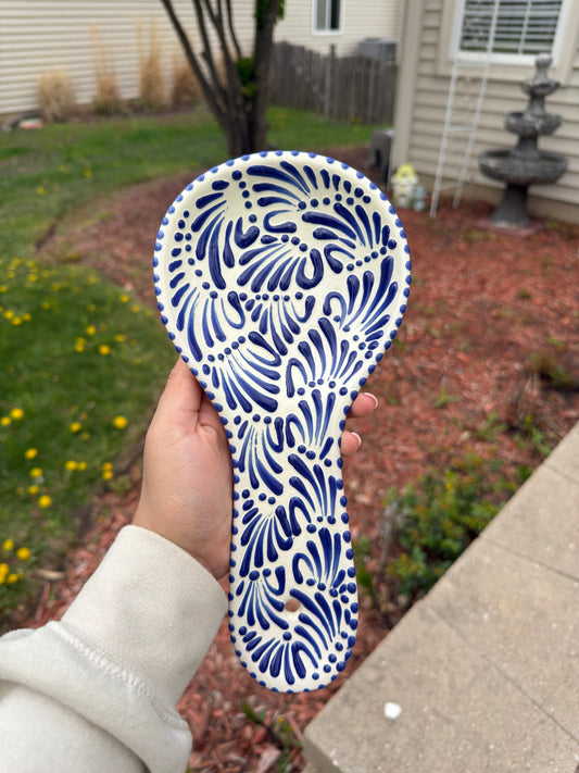Talavera Porta Cuchara "Spoon Rest" White/Blue