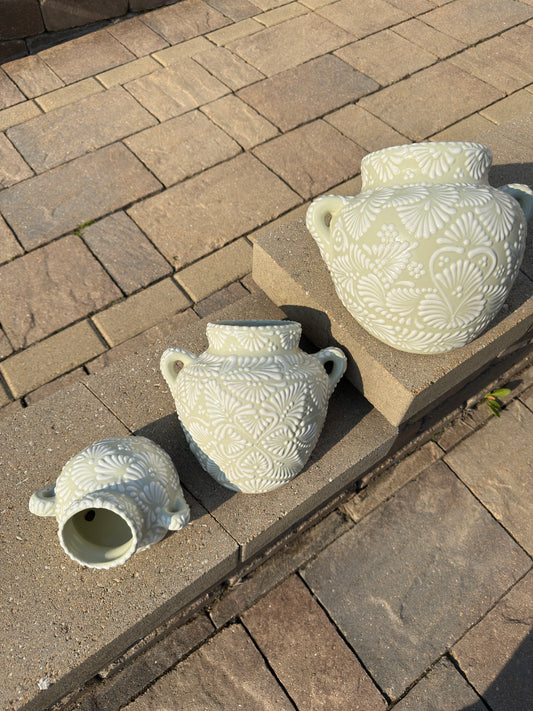Talavera Cuban Planter Set Beige/White