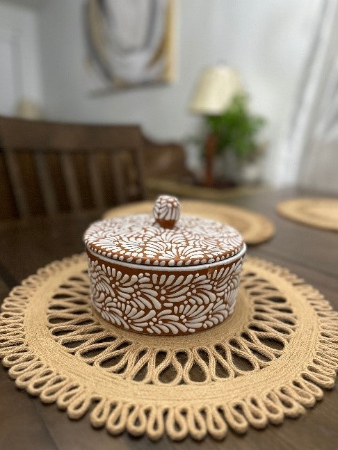 Tortillero Talavera (Brown/White)